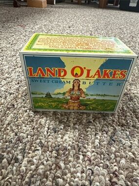 Land O'Lakes Sweet Cream Butter Decorative Tin recipes - Yellow & Blue vintage